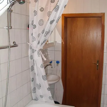 Monteurwohnung 6 Personen