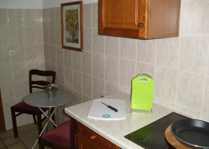 Monteurwohnung 6 Personen Apartman *