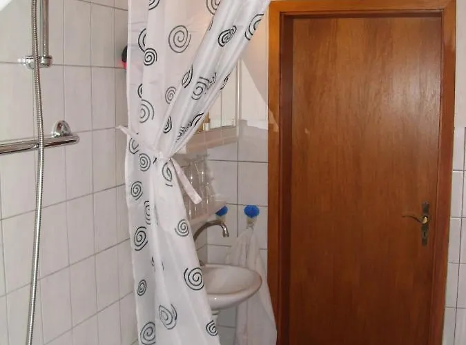 Monteurwohnung 6 Personen